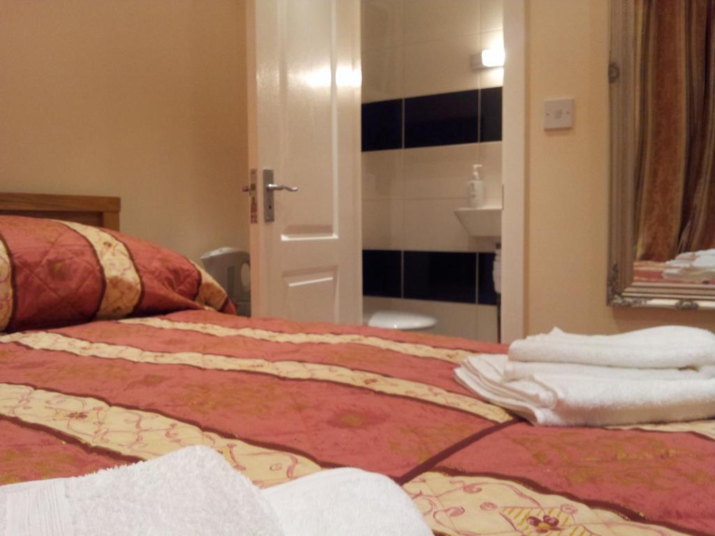 The Dharma Lodge Enfield Zimmer foto